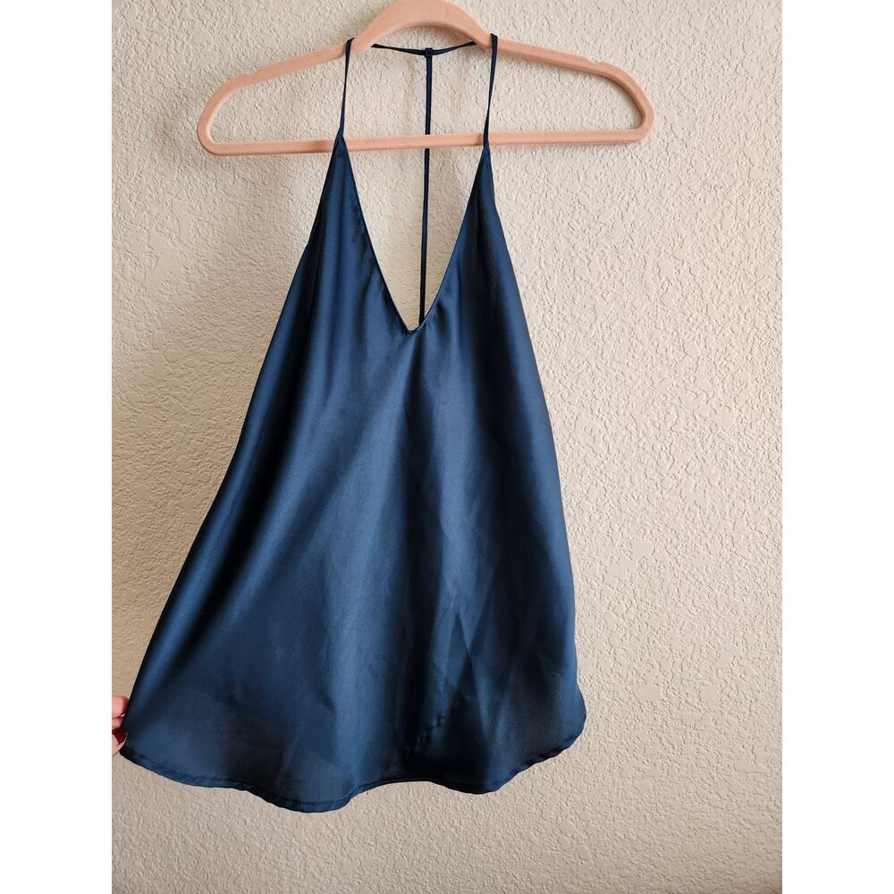 ASTR The Label Womens  Light Weight Flowy Top M